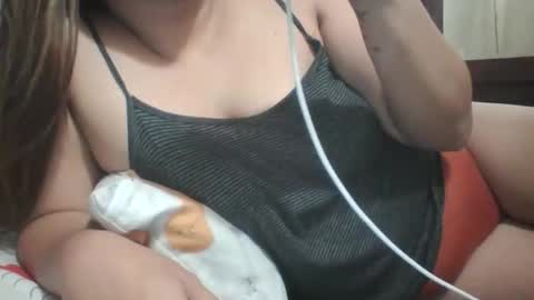 aiza019 online show from November 13, 2025, 7:29 am