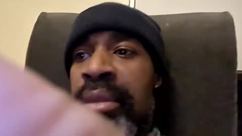 aj297914 online show from February 16, 2026, 1:46 am