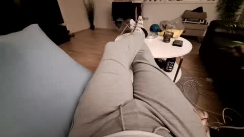 ak_2 online show from January 18, 2026, 7:01 am