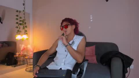 Snapshot of aka_darkblood chatting on July 30, 2026, 5:06 am Aka Darkblood online show from July 30, 2026, 5:06 am