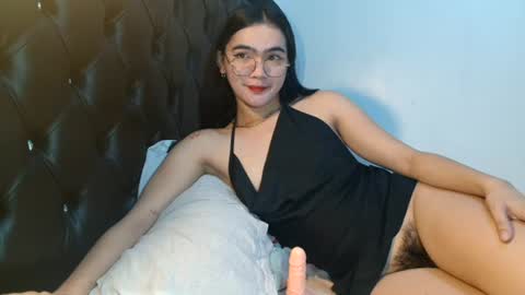 Snapshot of akamamiki25 chatting on June 16, 2026, 11:24 am akamamiki25 online show from June 16, 2026, 11:24 am