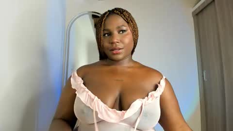 akane online show from November 7, 2025, 1:05 am