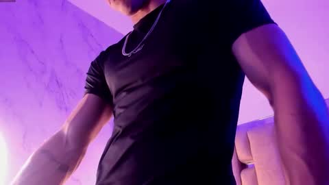 akazaboy online show from December 20, 2025, 5:25 am