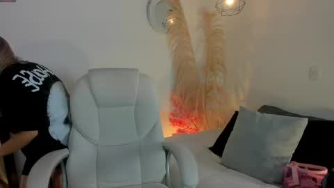 Abby Angel online show from April 23, 2026, 1:57 pm