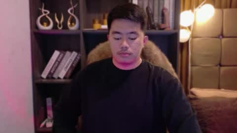 Snapshot of akihiro_morningstar chatting on December 17, 2025, 7:47 am Dave online show from December 17, 2025, 7:47 am