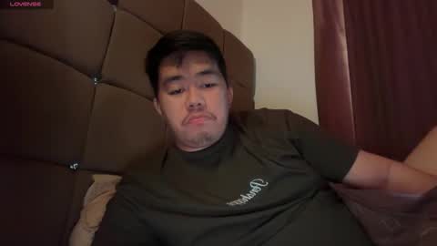 Snapshot of akihiro_morningstar chatting on April 3, 2026, 1:14 am Dave online show from April 3, 2026, 1:14 am