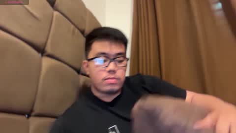 Snapshot of akihiro_morningstar chatting on April 12, 2026, 2:22 pm Dave online show from April 12, 2026, 2:22 pm