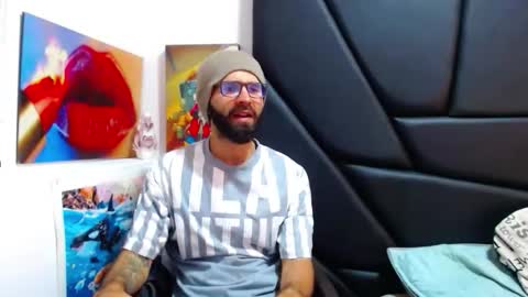 akiles online show from March 18, 2026, 11:30 pm