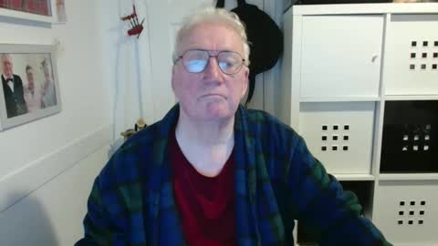 akiltedman online show from May 19, 2026, 8:37 pm