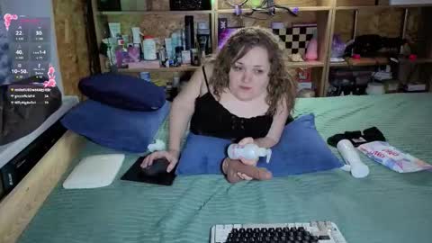 Natalie online show from January 6, 2026, 4:43 pm