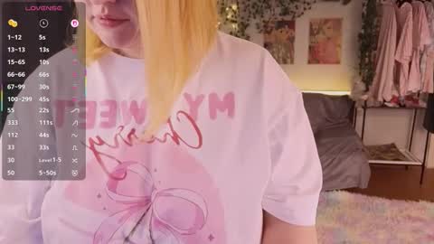 Snapshot of akinohana chatting on November 22, 2025, 5:12 pm Aki online show from November 22, 2025, 5:12 pm