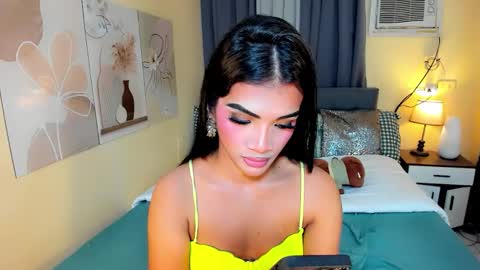 Snapshot of akira_heleana_nastyxx chatting on October 17, 2025, 9:17 pm AYESHA CUTE NOT INTO CHEAP online show from October 17, 2025, 9:17 pm