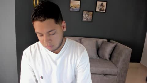 Snapshot of akon_2 chatting on February 23, 2026, 10:18 pm Akoon online show from February 23, 2026, 10:18 pm