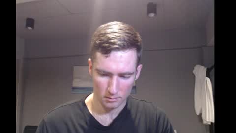 Snapshot of al3xzanderth3gr3at chatting on January 29, 2025, 12:35 pm Alex online show from January 29, 2025, 12:35 pm