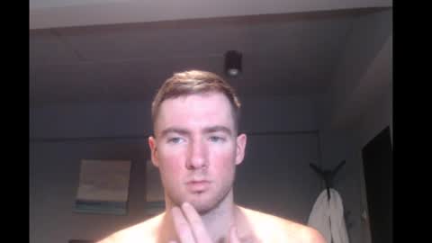 Snapshot of al3xzanderth3gr3at chatting on February 15, 2025, 9:38 am Alex online show from February 15, 2025, 9:38 am