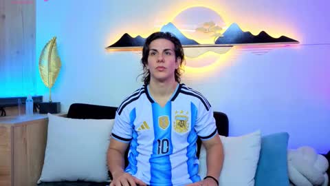 Snapshot of al_miko chatting on February 27, 2026, 2:22 am Al Fox Miko Fortuni online show from February 27, 2026, 2:22 am