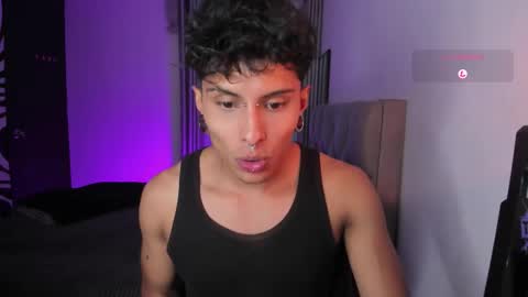 Ander uwu online show from October 16, 2025, 10:44 pm