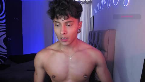 Ander uwu online show from November 10, 2025, 7:35 pm