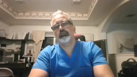 aladdin31673 online show from December 16, 2025, 12:04 am