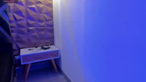 Snapshot of alahia_dangelo_ chatting on October 15, 2025, 11:10 am ALAHIA online show from October 15, 2025, 11:10 am