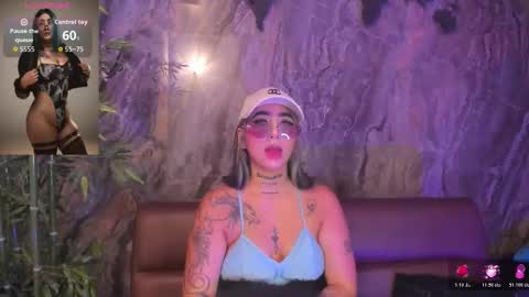 Snapshot of alahia_dangelo_ chatting on October 22, 2025, 6:29 pm ALAHIA online show from October 22, 2025, 6:29 pm