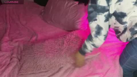 Snapshot of alahia_demon chatting on January 13, 2025, 1:45 am alahia online show from January 13, 2025, 1:45 am