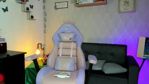 Snapshot of alaia_love77 chatting on January 18, 2026, 11:08 pm Alaia online show from January 18, 2026, 11:08 pm