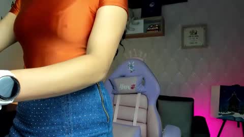 Snapshot of alaia_love77 chatting on February 3, 2026, 10:04 pm Alaia online show from February 3, 2026, 10:04 pm