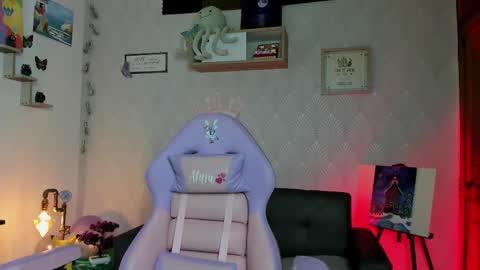 Snapshot of alaia_love77 chatting on February 13, 2026, 10:17 pm Alaia online show from February 13, 2026, 10:17 pm