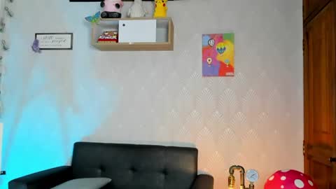 Snapshot of alaia_love77 chatting on July 15, 2026, 9:42 pm Alaia online show from July 15, 2026, 9:42 pm
