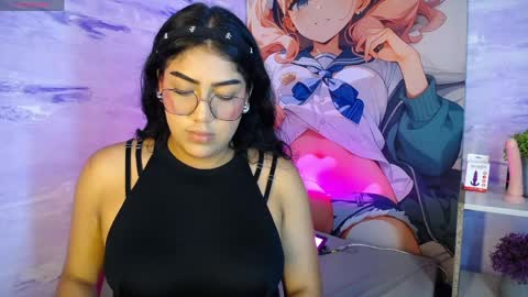 ALAIAS ROOM  online show from April 7, 2026, 7:25 pm