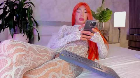 alaiaguerra online show from April 12, 2026, 7:57 am