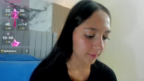  A L A I A  online show from April 13, 2026, 8:36 pm