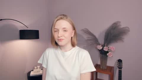 Eva online show from April 23, 2026, 2:08 pm