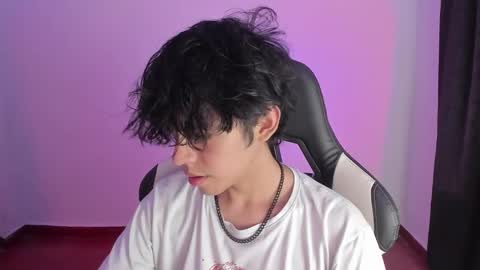 Snapshot of alan18n chatting on December 28, 2024, 5:44 am alan18n online show from December 28, 2024, 5:44 am