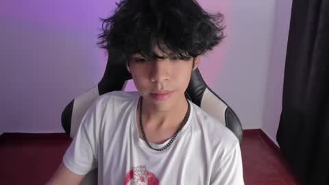 Snapshot of alan18n chatting on January 18, 2025, 2:03 am alan18n online show from January 18, 2025, 2:03 am