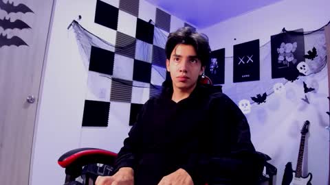 Snapshot of alan_boy01 chatting on October 24, 2025, 11:50 am Alan Boy online show from October 24, 2025, 11:50 am