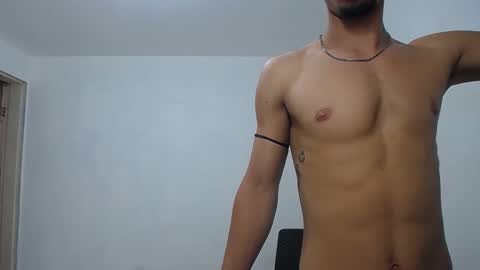 Snapshot of alan_gay chatting on October 9, 2025, 2:20 am Alan online show from October 9, 2025, 2:20 am