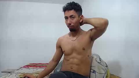 Snapshot of alan_gay chatting on November 3, 2025, 2:18 pm Alan online show from November 3, 2025, 2:18 pm