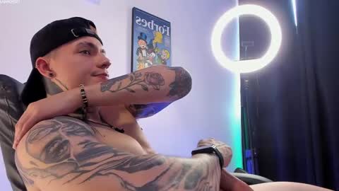 Snapshot of alan_rosee chatting on March 1, 2025, 6:43 pm Alan online show from March 1, 2025, 6:43 pm