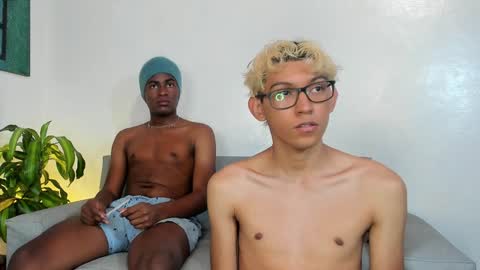 Alan and Criss - WE JUST FRIENDS WITH BENEFITS BOTH VERS online show from December 10, 2024, 11:08 pm