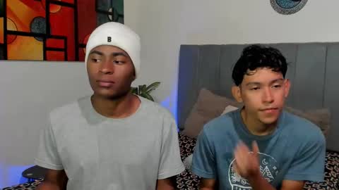 Alan and Criss - WE JUST FRIENDS WITH BENEFITS BOTH VERS online show from November 4, 2025, 4:00 am