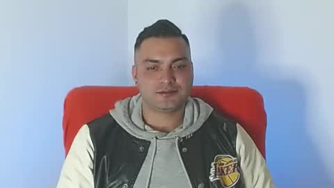 alan_smith973071 online show from October 24, 2025, 7:05 am