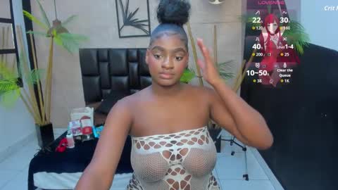 Snapshot of alana_bonny chatting on October 21, 2025, 12:39 pm Alana online show from October 21, 2025, 12:39 pm
