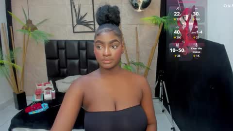 Snapshot of alana_bonny chatting on November 5, 2025, 1:33 pm Alana online show from November 5, 2025, 1:33 pm