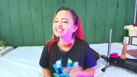 Snapshot of alana_petite chatting on July 19, 2026, 2:59 am ALANA PETITE online show from July 19, 2026, 2:59 am