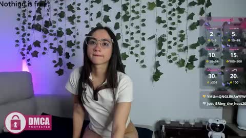 Snapshot of alana_pherson chatting on March 9, 2026, 5:11 am alana_pherson online show from March 9, 2026, 5:11 am