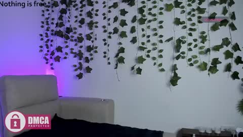 Snapshot of alana_pherson chatting on March 18, 2026, 1:53 am alana_pherson online show from March 18, 2026, 1:53 am