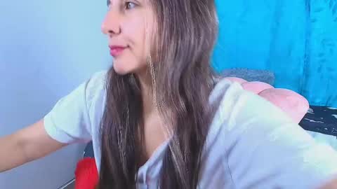 Snapshot of alana_pink95 chatting on May 9, 2026, 12:54 pm alana_pink95 online show from May 9, 2026, 12:54 pm
