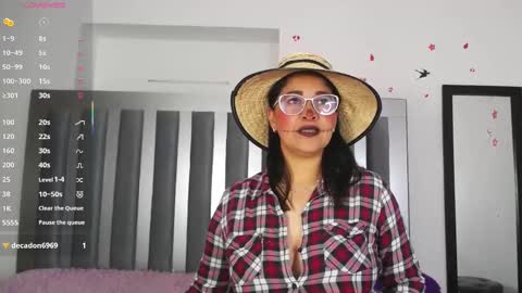 Snapshot of alana_steel_1 chatting on October 31, 2025, 11:55 am Alana online show from October 31, 2025, 11:55 am